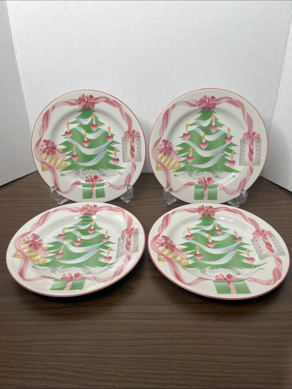 VTG 92 Sango Home For Christmas Salad/Dessert Plates